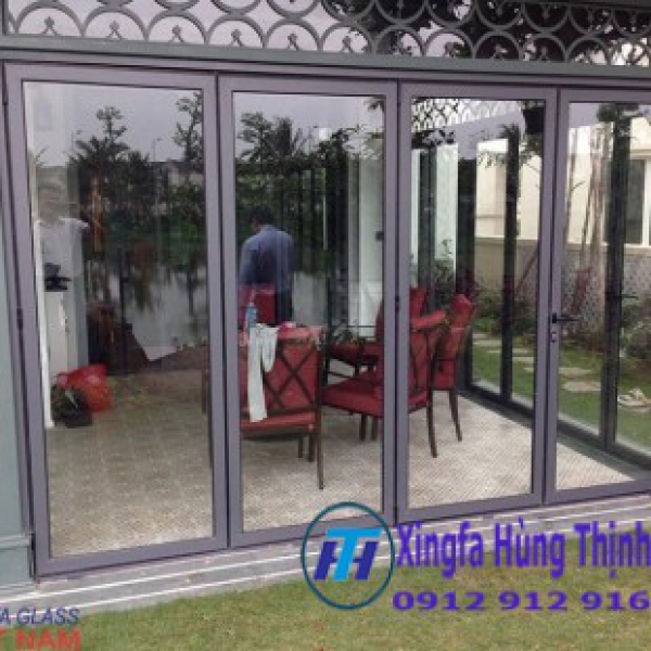 NHÔM XINGFA HỆ 63 MỞ XẾP TRƯỢT MÀU XÁM GHI CAO CẤP